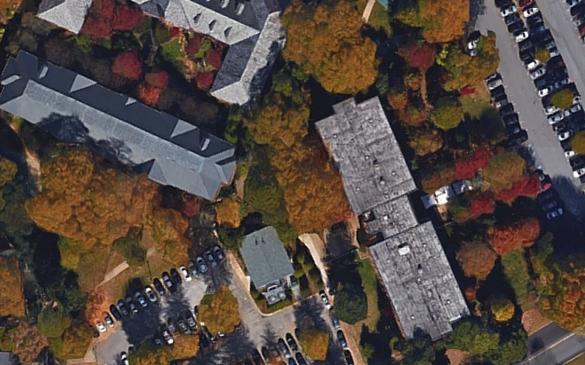This Google maps screenshot shows Marsh Hall from the top.
