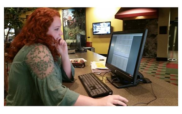 Sophomore Kassie Franck uses the interactive course schedule available for Fall 2016 classes. 