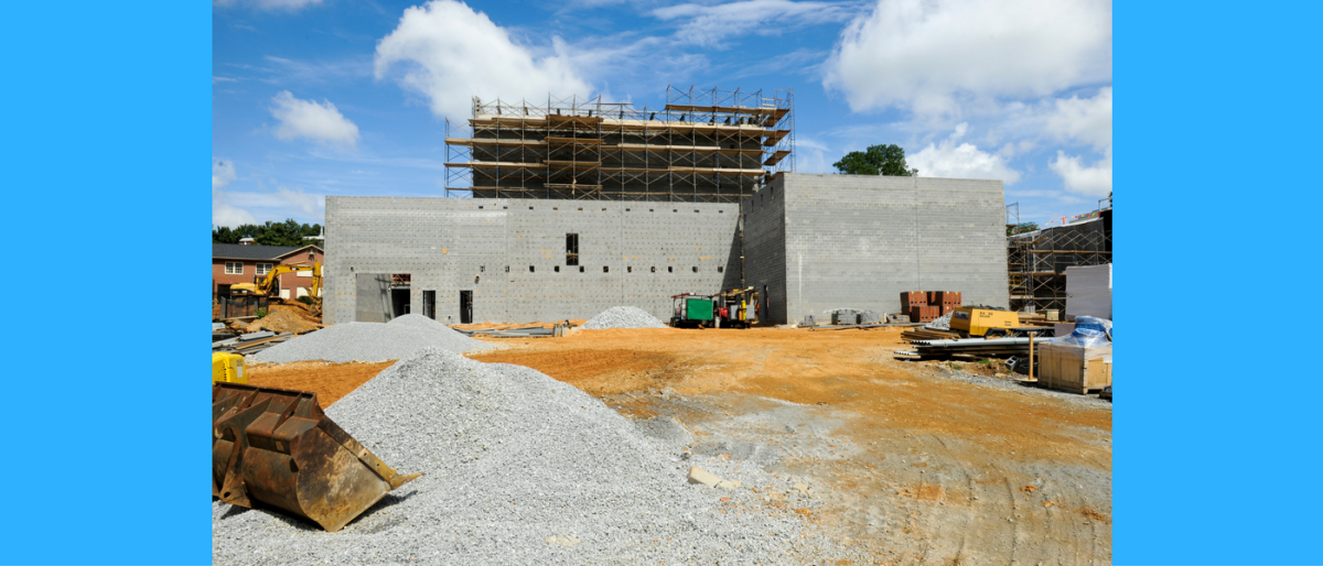 Wofford+holds+%E2%80%98topping+out%E2%80%99+ceremony%3A+Celebrating+new+center+for+the+arts