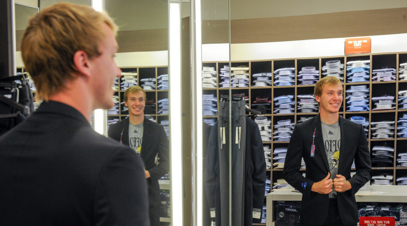 Wofford senior athletes will receive free dress suits