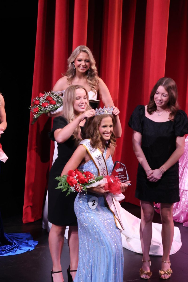 Isabelle Chandler ‘27 is crowned this years Miss Wofford Pageant winner! The fourth annual Miss Wofford Pageant took place on Feb. 8 in the Jerome Johnson Richardson Theater.